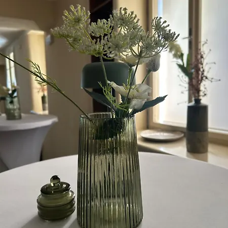Villa Libri - Viceucelovy Prostor S Ubytovanim Rozdalovice